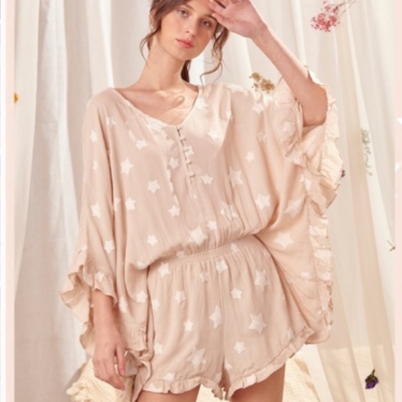 STORIA Embroidered Stars Ruffle Trip Romper Sz Small